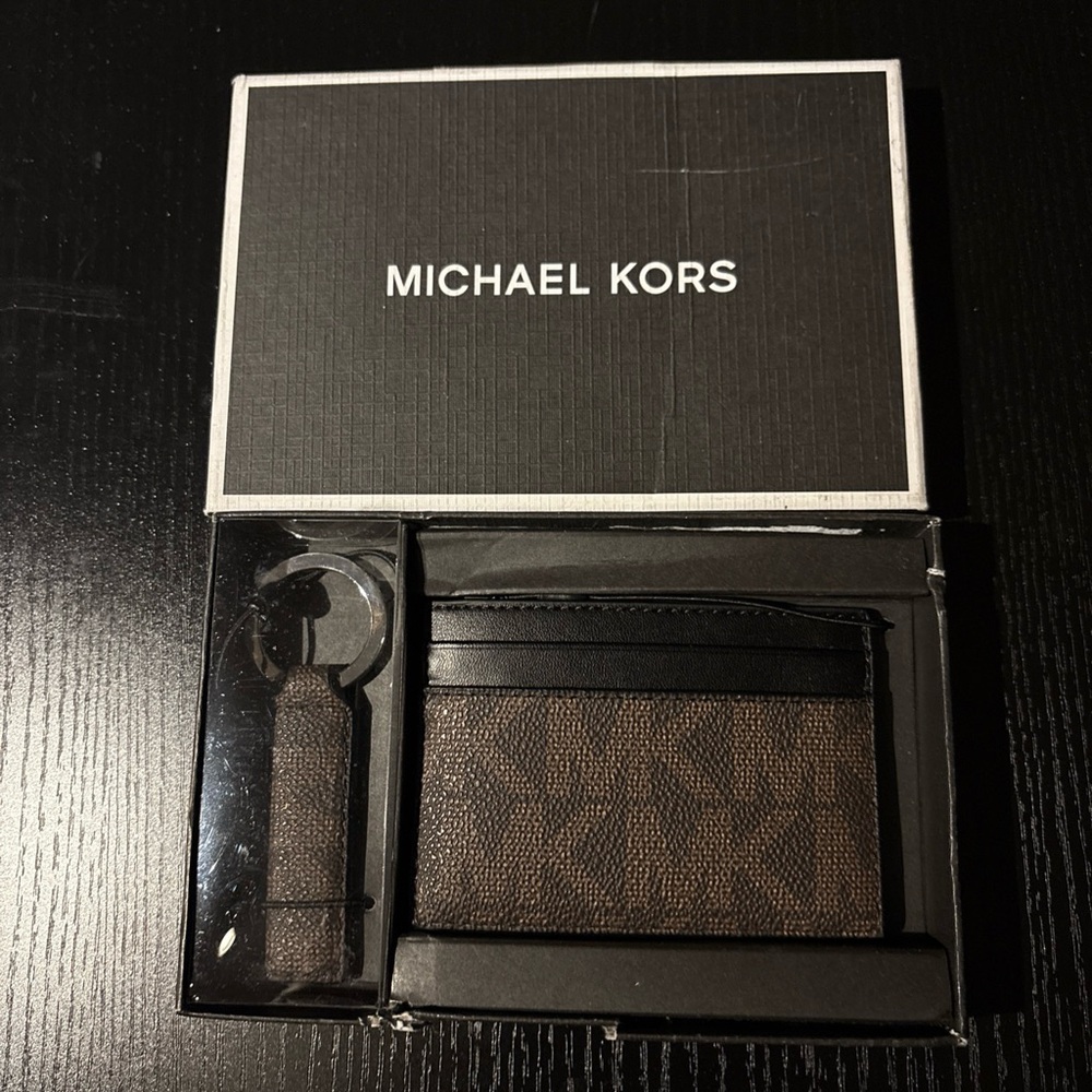 Michael Kors Black and Brown Card Holder with Keychain